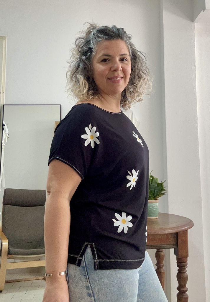 Remera Flower Margarite